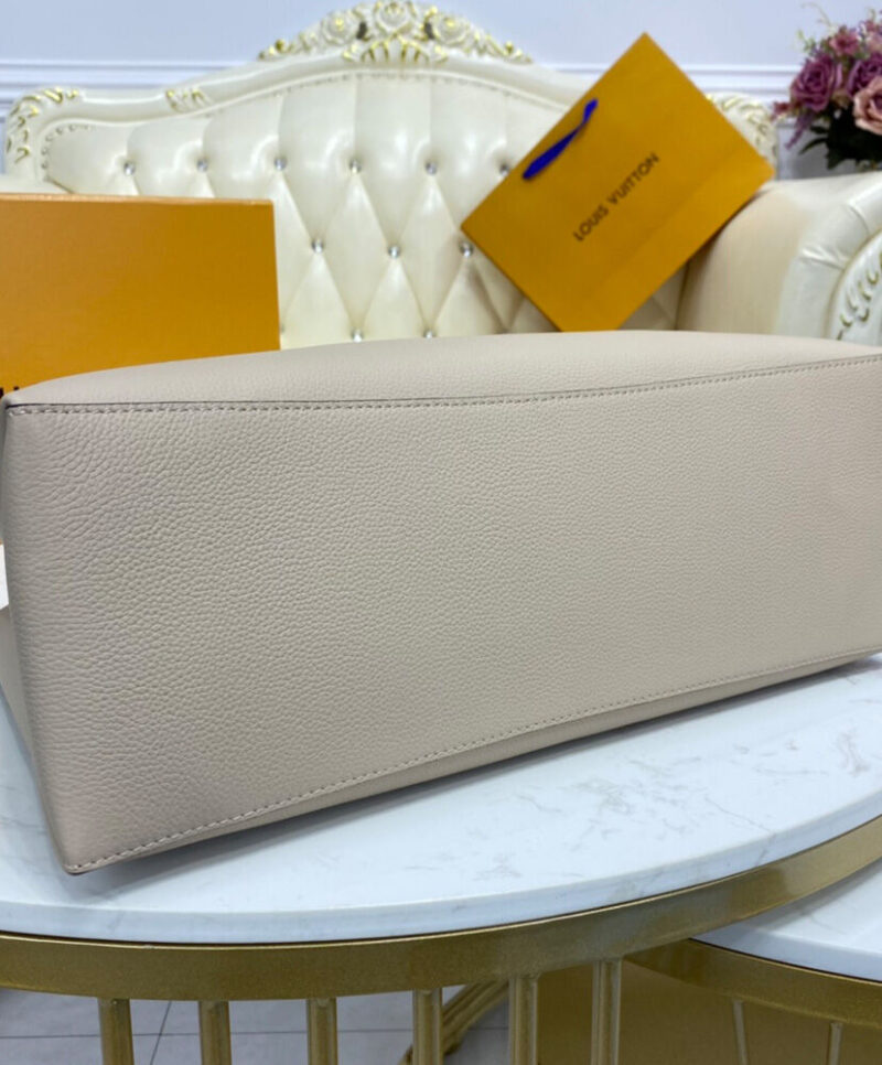 Louis Vuitton Lockme Shopper M57346